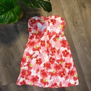 NWT • Strapless Hawaiian Printed Red Floral Dress